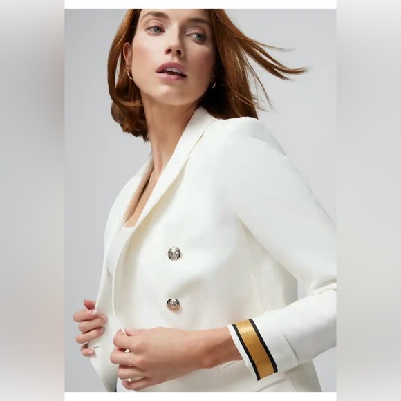 WHBM White Studio Blazer - Picture 2 of 4